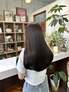 ポピイズ(POPPIES) ロングスタイル【TOKIO縮毛矯正】