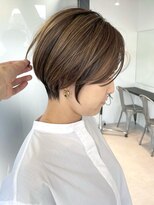 hair salon Heir【4月19日NEW OPEN(予定)】 ペタンコ解消◎ふんわり白髪ぼかしショート