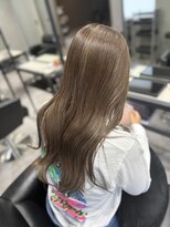 ソヨン 平塚店(SOYON)&nbsp;ハイライト×シルバーベージュ〇平塚