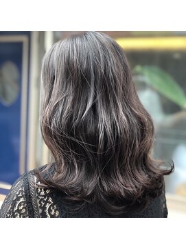 エムツージェイ(M2J) 波巻きスタイル