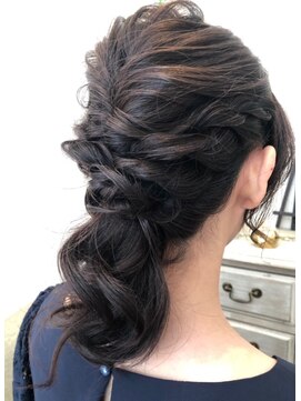 ヘアー デザイナーズ サロン アヴァンセ(HAIR DESIGNER'S SALON AVANCE) 雰囲気◎ ローセット☆