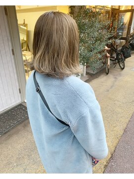 ブレス(Bless) ブリーチ×ベージュ