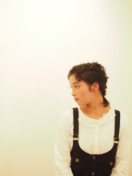 コニ(Coni) ♪百瀬俊幸♪ナチュラル編み込み編おろしヘアアレンジ