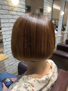 レイ 東戸塚店(Ley) 丸み艶ボブ