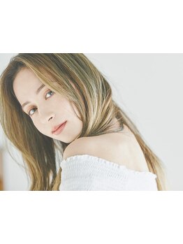 【多治見市】「隠すだけの白髪染め」から「楽しむ白髪染め」へ～ポジティブエイジングカラー