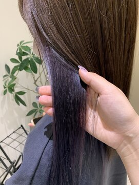 ジーナ 福岡天神(Zina) インナーカラー × ダークラベンダー