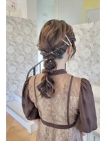 キティ(KITTY)&nbsp;編みおろし/ヘアセット/結婚式