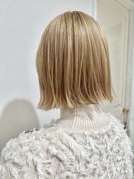 エアー 青山(AIR) ブロンドヘアー/ブリーチカラー/ハイトーン/ベージュ