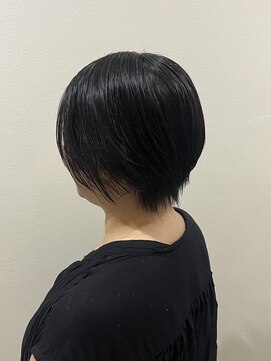 インフィニティー infinity HAIR SPACE BLOOM ショートカット