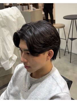 スイッチ(men's SWITCH) 大分県ニュアンスパーマメンズパーマセンターパートカット