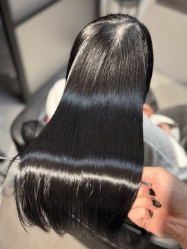 ルナス 福岡天神(LUNAS) 縮毛矯正+髪質改善トリートメント