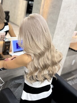 ラピス 大阪心斎橋店(Lapis) 誰もが二度見する！？ホワイトミルクティー！！