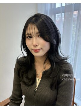 シェノン 武庫之荘(CHAINON) 小顔カット/くびれヘア/韓国レイヤーイメチェン　/暗めカラー