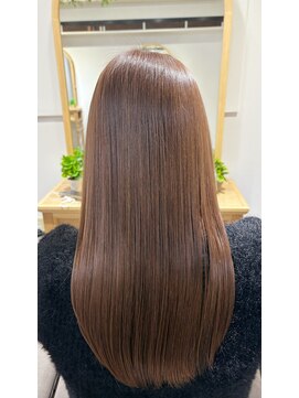 ナチュラルベージュ