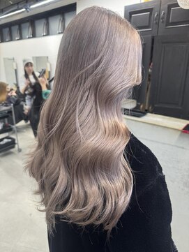 キラ 渋谷(KILLA) ココアベージュ/オリーブグレー/小顔/黒髪/クラゲヘアー/渋谷