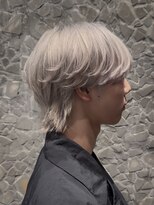 men's salon Gaudi 西宮北口店【メンズサロン ガウディ】【4月3日OPEN(予定)】 メンズウルフカット×ホワイトカラー×カルマパーマ仕上げ