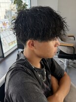 トリッカ シブヤ(TRICCA SHIBUYA)&nbsp;メンズカットパーマツイストスパイラル波巻きナミマキ渋谷