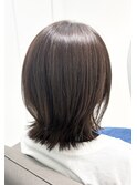 艶と柔らかさを楽しむくびれレイヤー