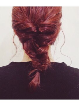 マウロア(MAULOA) MAULOA hair】　アレンジセミナー講師 chiのダウンアレンジ 3