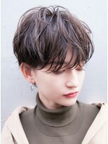 メーヴェ(Mowen) mowen 南堀江 くびれショート×ミルクティーベージュ×外国人風