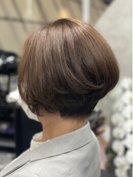ヘアブレクト(hair BleCt)の写真/【JR高槻駅徒歩3分/月曜日もOPEN】大人ショートにするなら-hair BleCt-あなたの魅力を引き出します。
