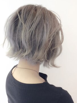 エヌプラス(N+) 黒髪グラデヘアーオリーブグレー小顔に見せるヘアココアベージュ