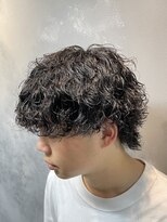 ワールドシップモトマチ(WORLD SHIP MOTOMACHI)&nbsp;波巻きウルフ　波巻きパーマ