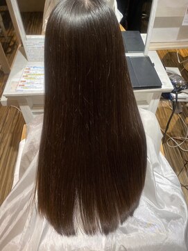 モードケイズ ラ ヴィ ベル(MODE K's la vie belle) 美髪ストレート髪質改善