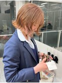 イエローベージュ　ミルクティー　外ハネボブヘア