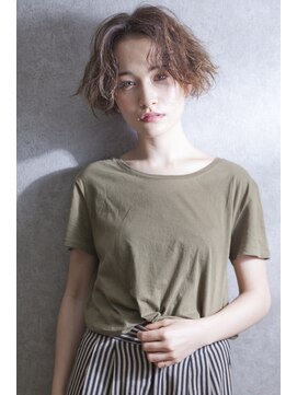 エブリ(evri) 「evri七間町」武田亮介　大人かわいい　小顔ナチュラルショート