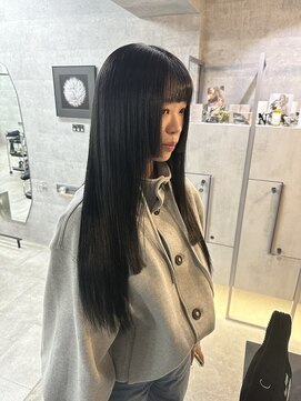 ノス 表参道(NOOS) 髪質改善 グレーベージュ アッシュカラー レイヤーロング 黒髪