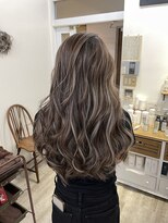 エトラ 渋谷店(etora)&nbsp;小顔 ネビージュグレージュハイライトカラー◎