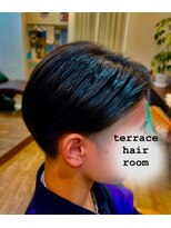 テラス(Terrace) 刈り上げツーブロックセンターパート
