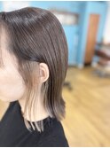 切りっぱなしボブ×インナーカラー