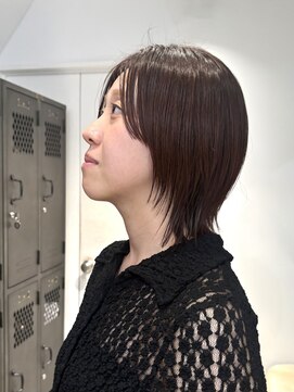 ナループロアツム(Nalu pu loa Tsum) ミディアムレイヤー/顔まわりレイヤー/ミディアムウルフ