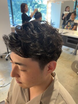 ボゥギャルソン(Beau Garcon) メンズカット/ツイストパーマ