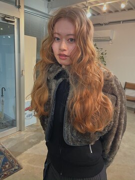 似合わせカットモテ髪ハイトーンカラーボリュームアップ