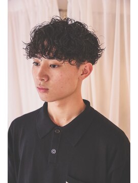ニイ(nii.) 短髪ツイストスパイラルパーマスパイキーショートパーマ鳳メンズ