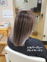 シャルシェ(Chercher)&nbsp;エアタッチシルバーグレーバレイヤージュ