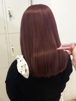 エイチ(H)&nbsp;マッシュショートハッシュカット前下がりボブ40代バズカット