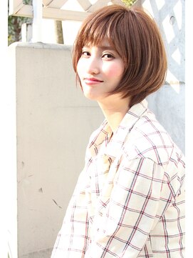 レウナ 外苑前(Reuna) カジュアル小顔ショート・シルキーバング【外苑前・表参道】