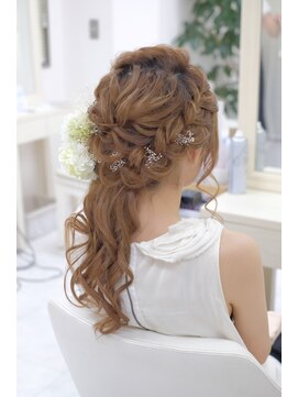 リサ 恵比寿(risa.) ゆるふわサイドハーフ