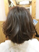 ララテラス(LaLa Terrace)&nbsp;～LaLa Terrace流～シアーベージュ×無造作ボブ