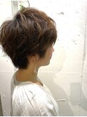 《tomi》ハンサムショート×ハイライトベージュ
