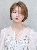 前髪長め大人美人ショートヘア