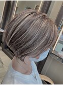 ショートボブ×ハイライト