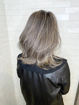 アルマヘア(Alma hair) 大人のための白髪ぼかしハイライト