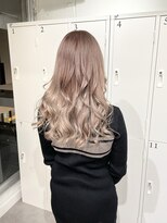 エイト プラット 渋谷2号店(EIGHT plat)&nbsp;ホワイトミルクティー　ケアブリーチダブルカラー　　4/21