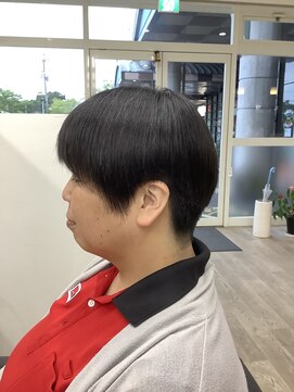 バンビ 大矢野店(Bambi) 刈り上げショート