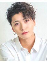 オーシャントーキョー 渋谷神南(OCEAN TOKYO) 韓国ヘアカルマパーマカルマバングセンターパート黒髪ウルフ